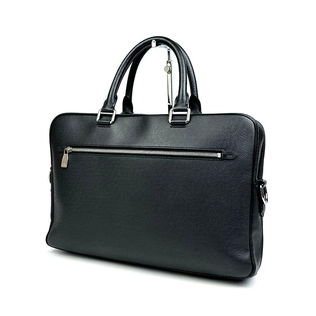 極美品 ルイヴィトン タイガ ポルトドキュマン MM NM M30643 レザー