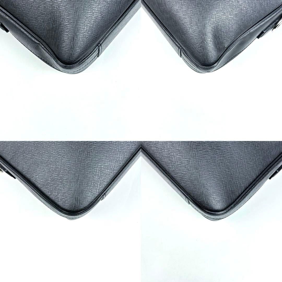 極美品 ルイヴィトン タイガ ポルトドキュマン MM NM M30643 レザー