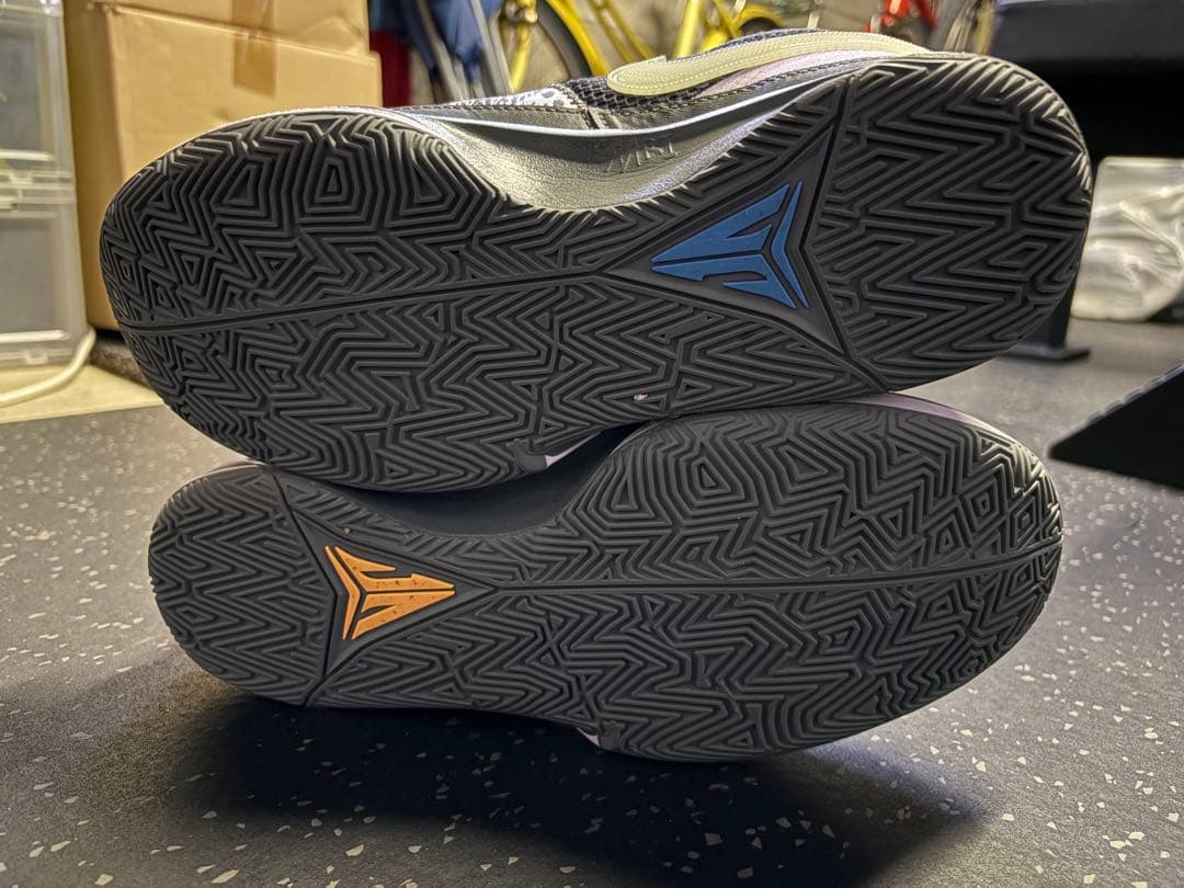 NIKE JA1 ジャ1 バスケットシューズ グレー 27cm バッシ