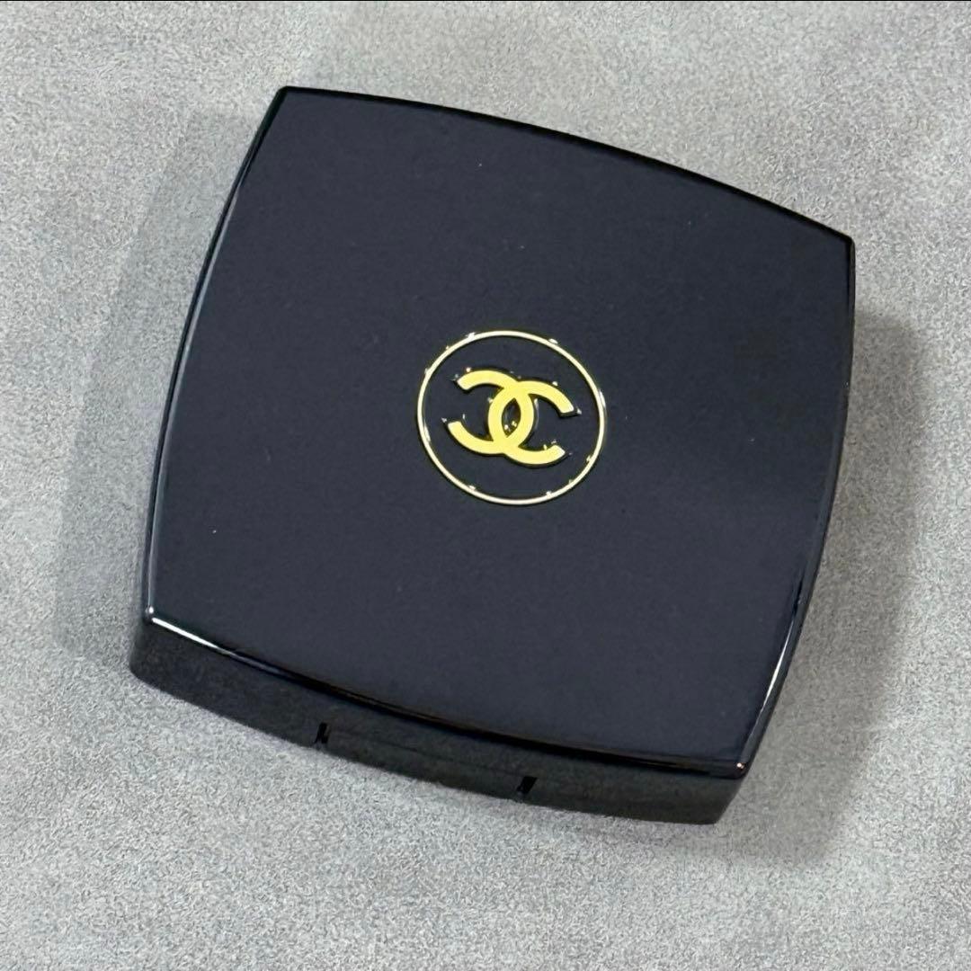 CHANEL 限定 生産終了 レキャトルオンブル ビザンス308 美品