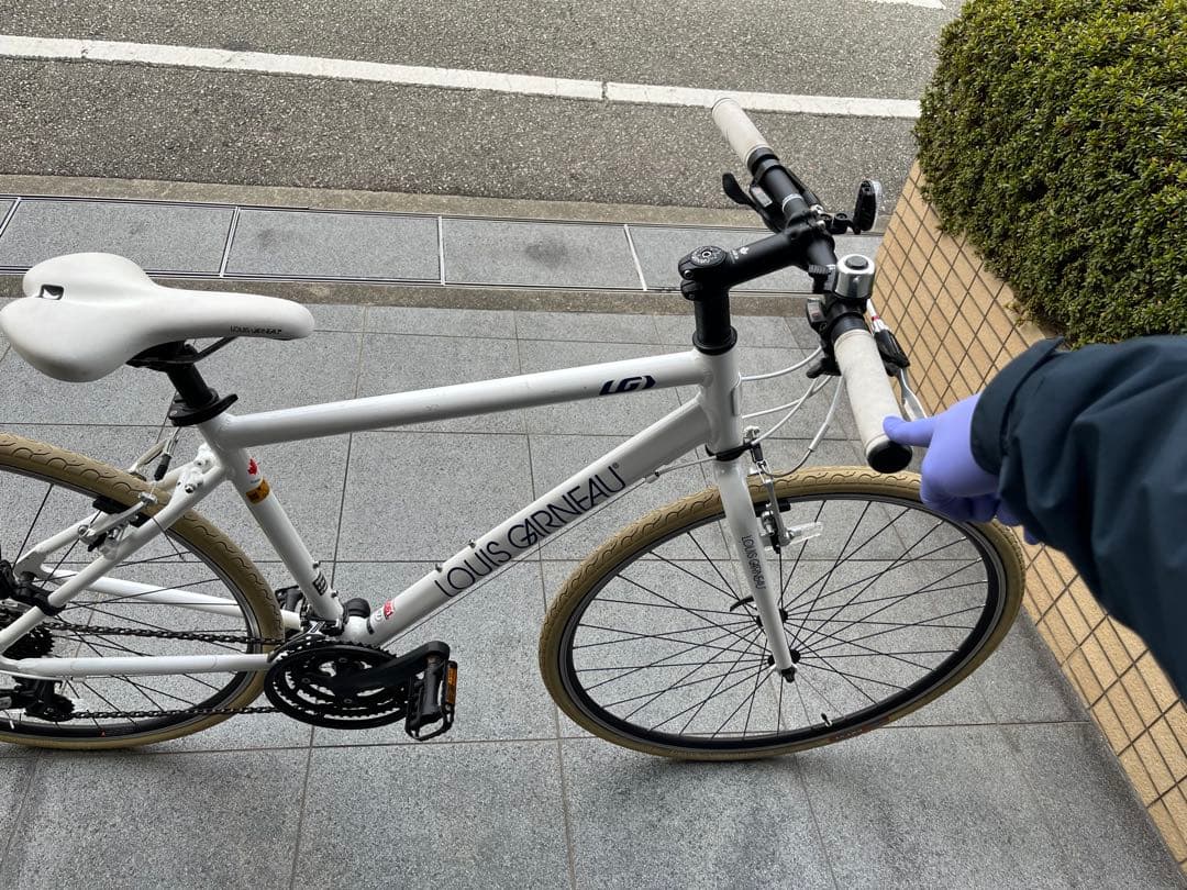 【美品】値下げ可　LOUIS GARNEAU ルイガノ ホワイト