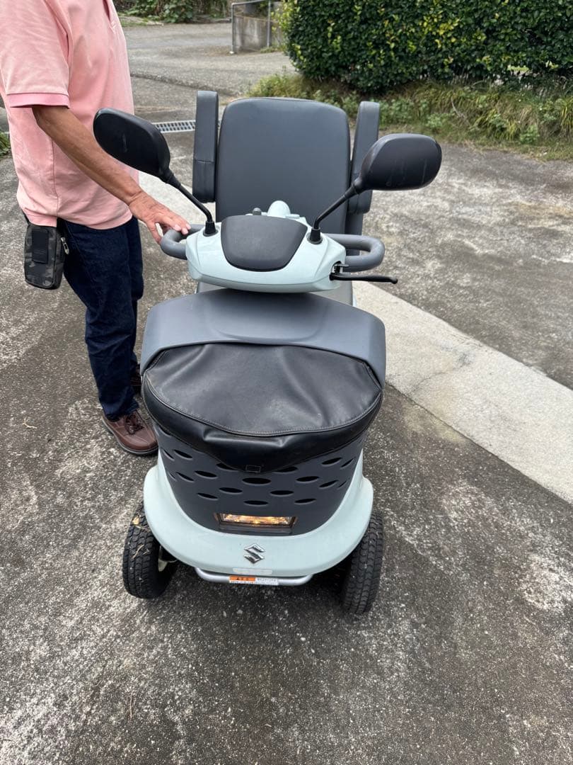 ★セニアカー スズキＥＴ４Ｄ7 老後や介護に★使用3ヶ月　優良