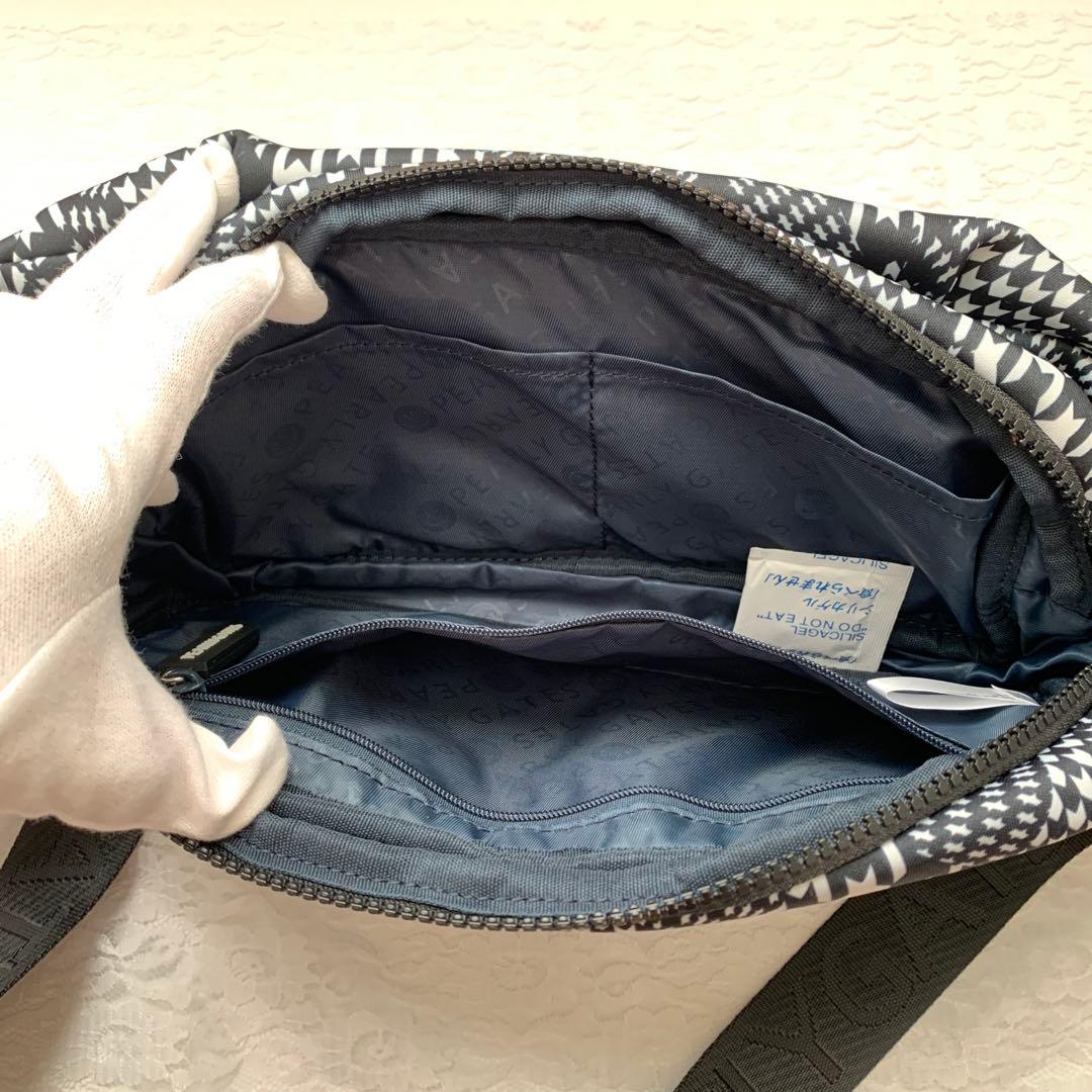 【PEARLY GATES】千鳥アーガイル柄 ショルダーポーチ