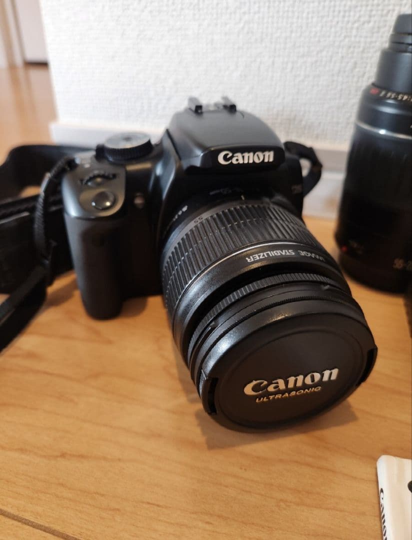 キヤノン EOS Kiss Digital X　中古　レンズ2本付き