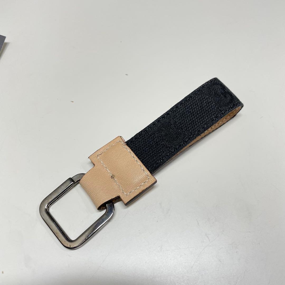 T*a様 未使用品　GUCCI キーホルダー・キーリング ブラック・ベージュ