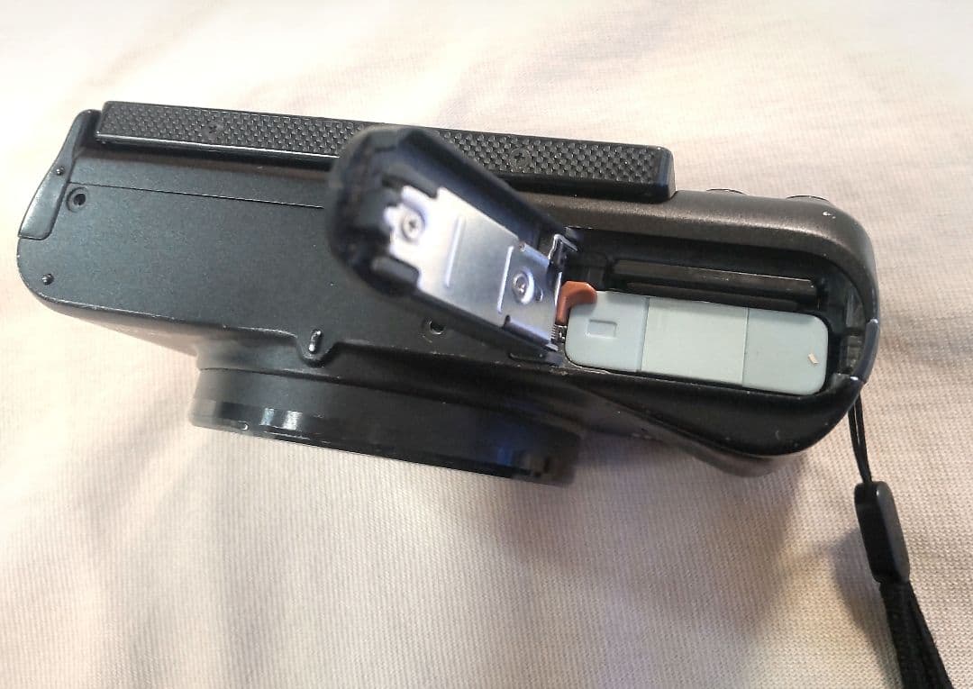 ✩ ジャンク品✩ Canon PowerShot SX740 HS BK