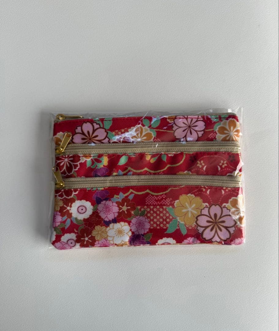 2025大阪万博 飯田グループパビリオン限定6点セット 貯金箱・ポーチ・扇子他