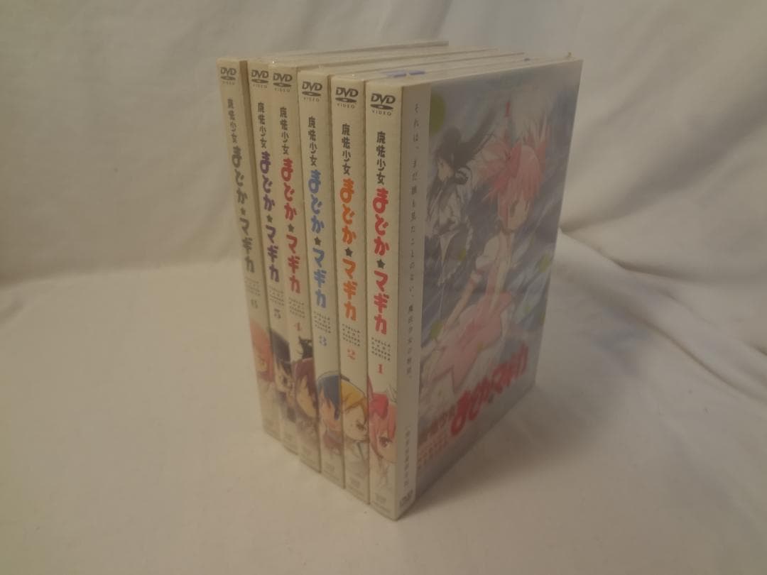 24c ★y 魔法少女まどか☆マギカ 全6巻セット [DVD]