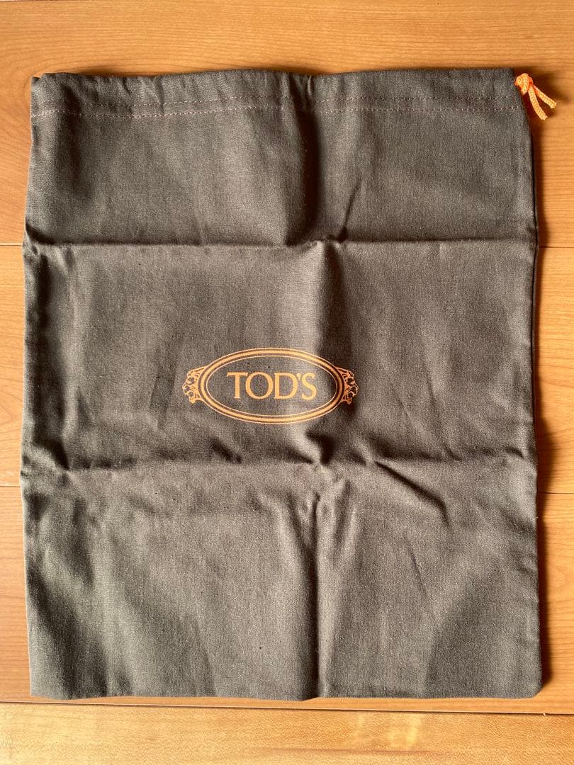 TOD'S ブラウン スエード ローファー(1/7までの出品)