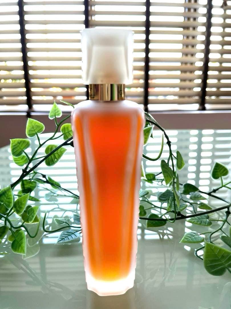 ✨Givenchy ✨フルールダンティルディ　オーデパルファム　✳︎新品未使用✳︎