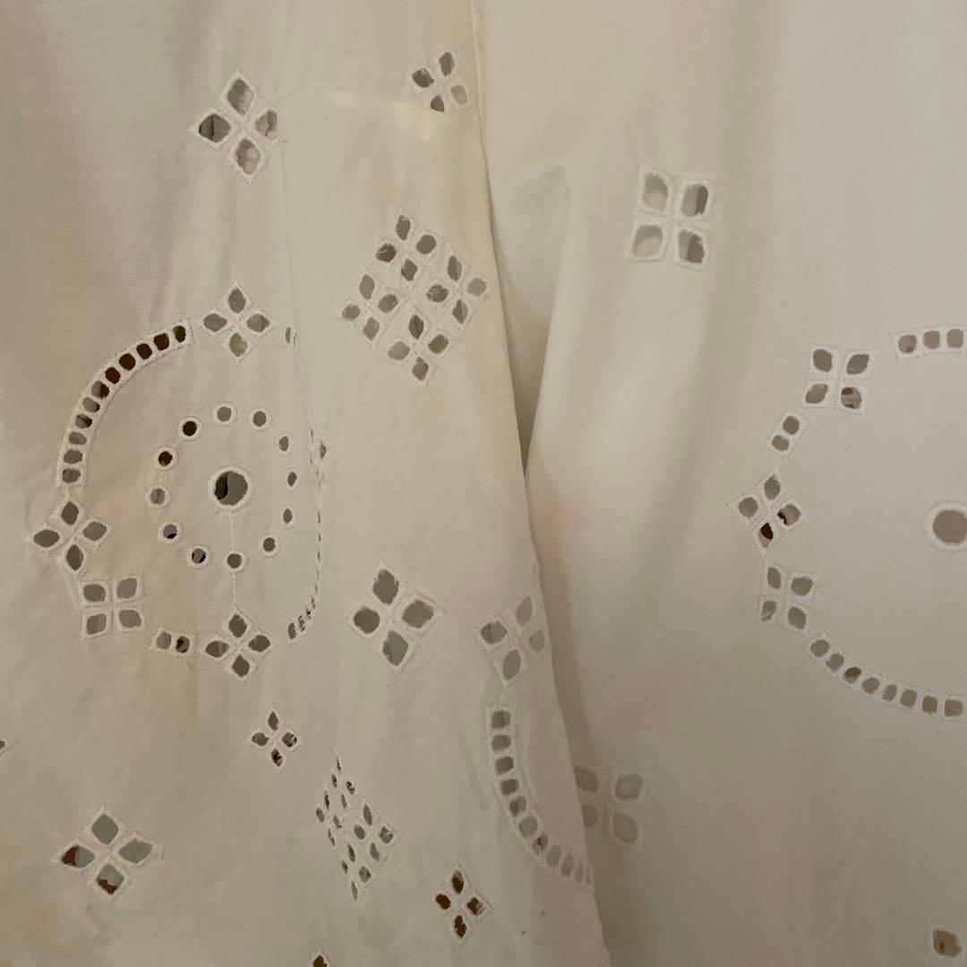 【新品タグ付き】GANNI／ガニー　イギリス刺繍ブラウス　34 白 ※送料込み