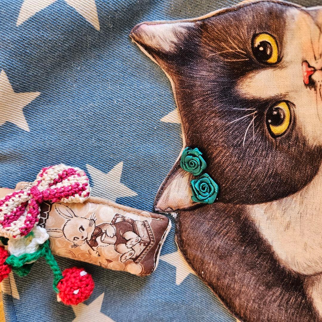 ♥2匹の仲良し猫ちゃんのトートバック&大きな苺バックセット　コヤンイサムチョン