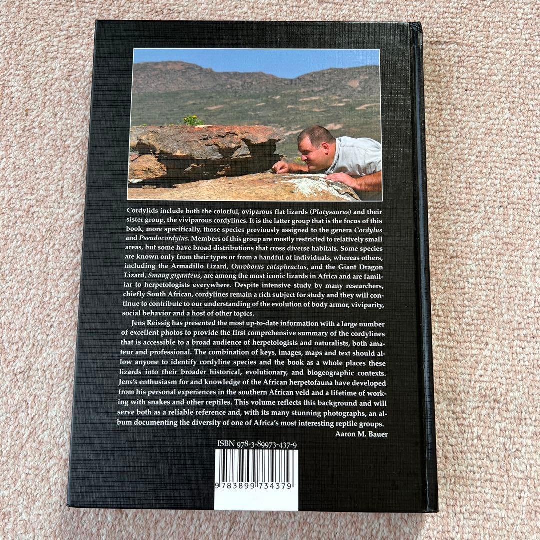 洋書　Girdled Lizards and their relatives