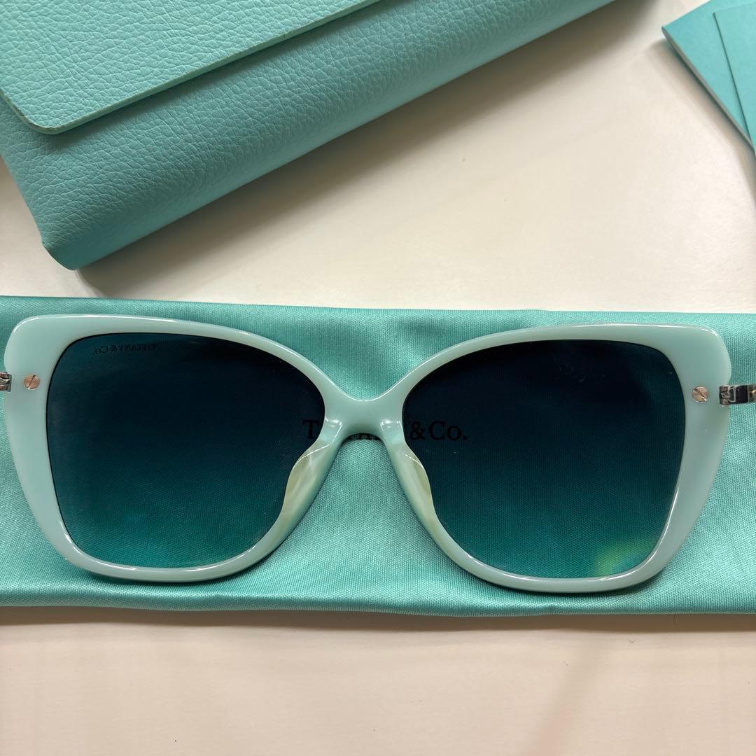 Tiffany & Co. TF4190F 57mm サングラス レディース
