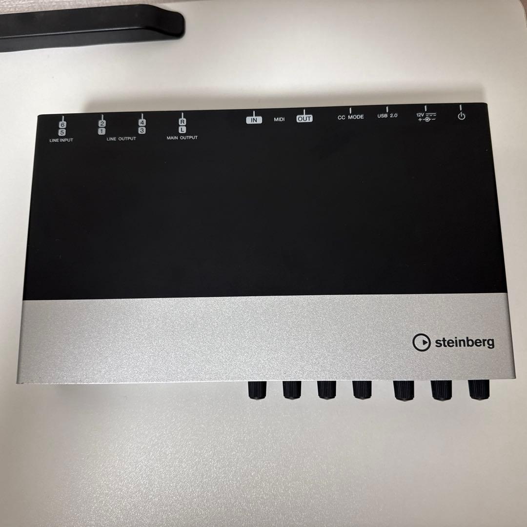 Steinberg UR44 オーディオインターフェイス