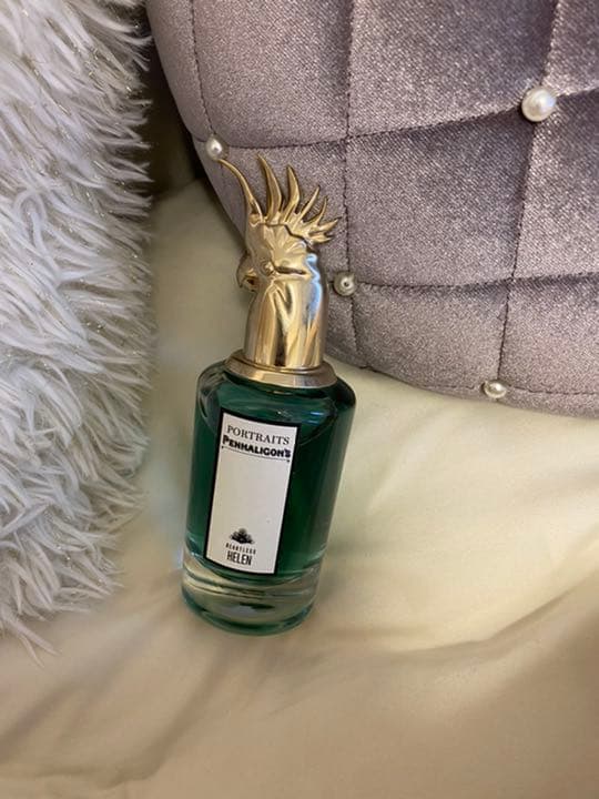 portraits ハートレスヘレン