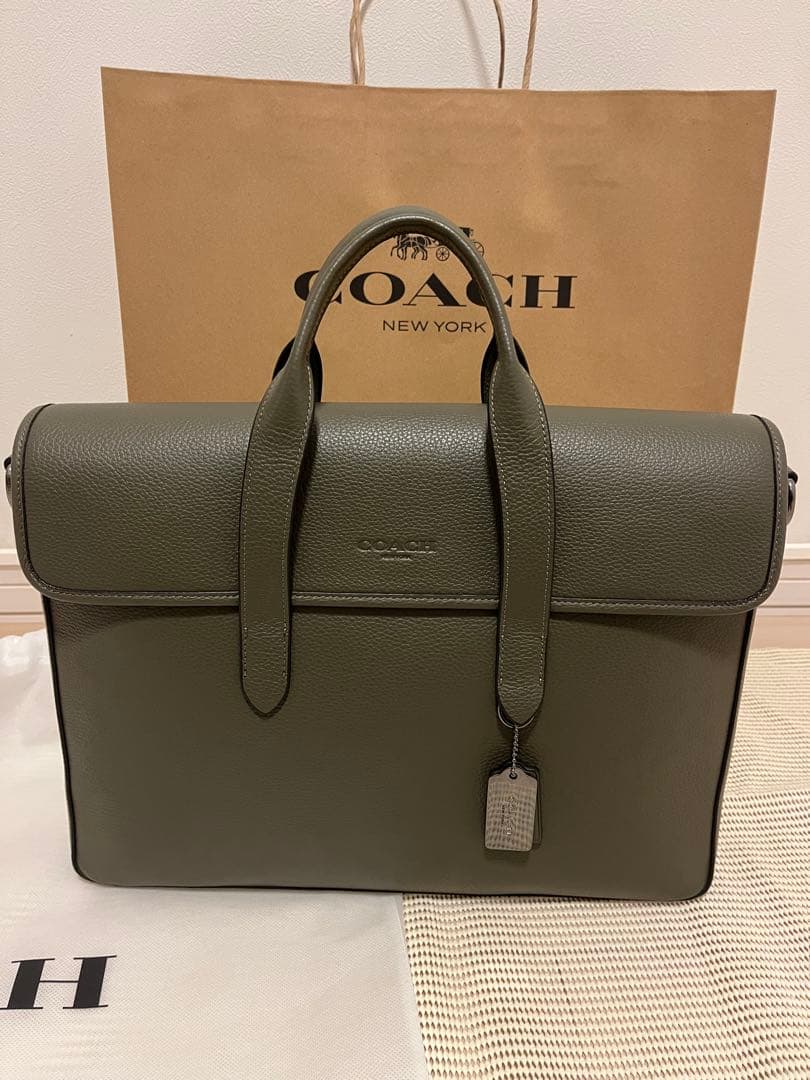 新品未使用60%オフ半額コーチcoachビジネスバッグA4サイズショルダートート