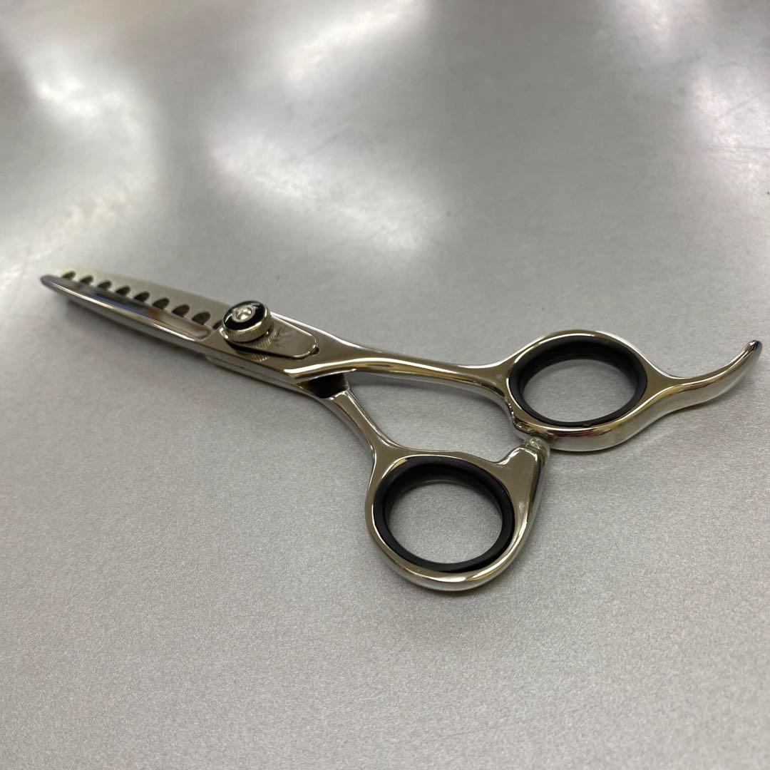 ６インチシザー ８０％　 新品未使用　さくさくまろやかに切れる！