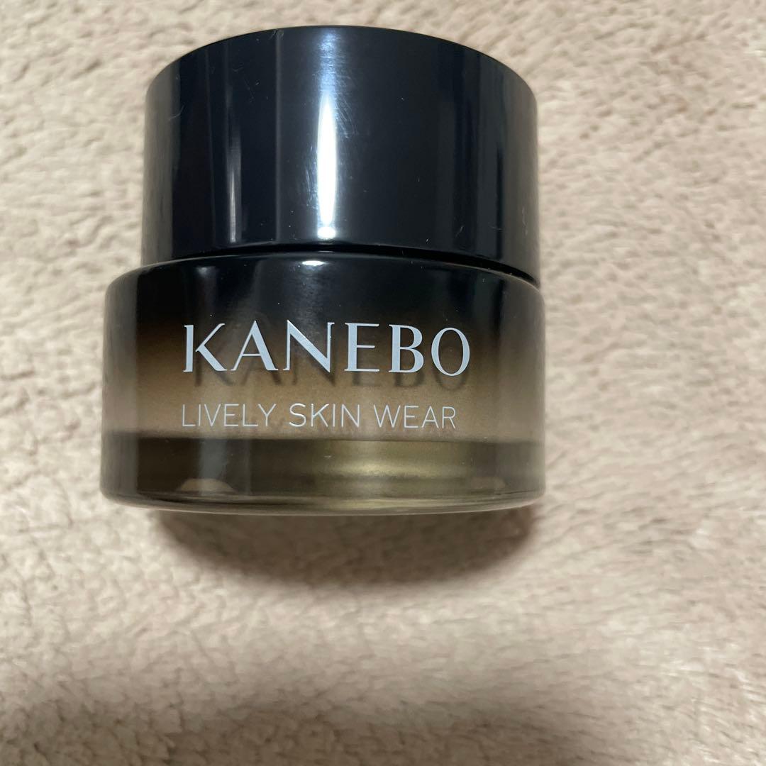 カネボウ ライブリースキンウェアⅡ 220