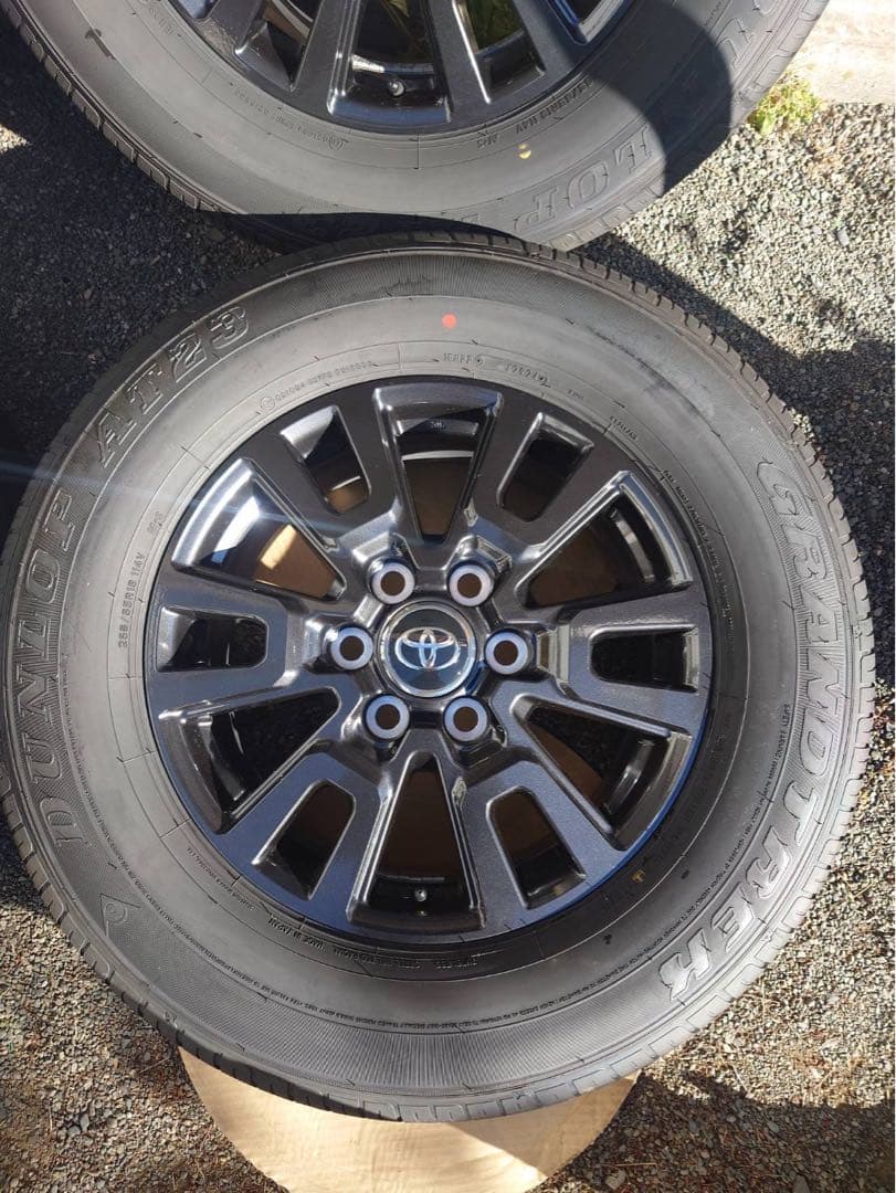 トヨタ 18インチ ホイールセット ランドクルーザー　ランクル　新品　新車外し