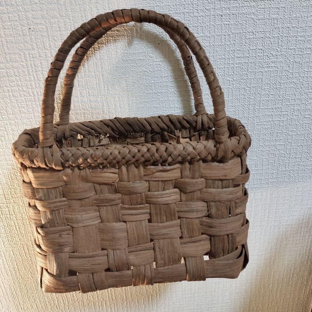 S*t様 山葡萄市松編み かごバッグ約横20cm x 縦15cm x 奥行き9c