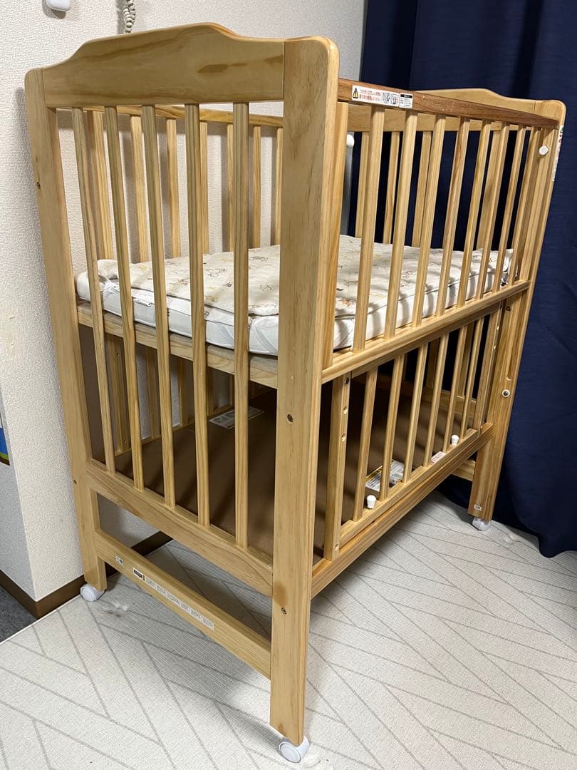 jessiベビーペッド ⭐️カトージ　ミニベビーベッド　ハイシート