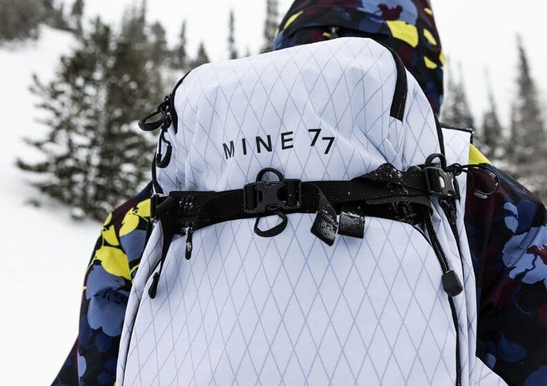 BURTON mine77 バックカントリー ベスト バック ak ak457