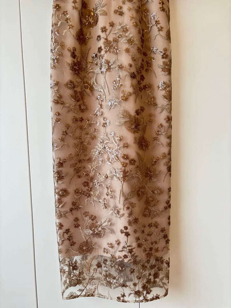 Leja フラワーディテールパフスリーブ ワンピースドレス結婚式二次会成人式