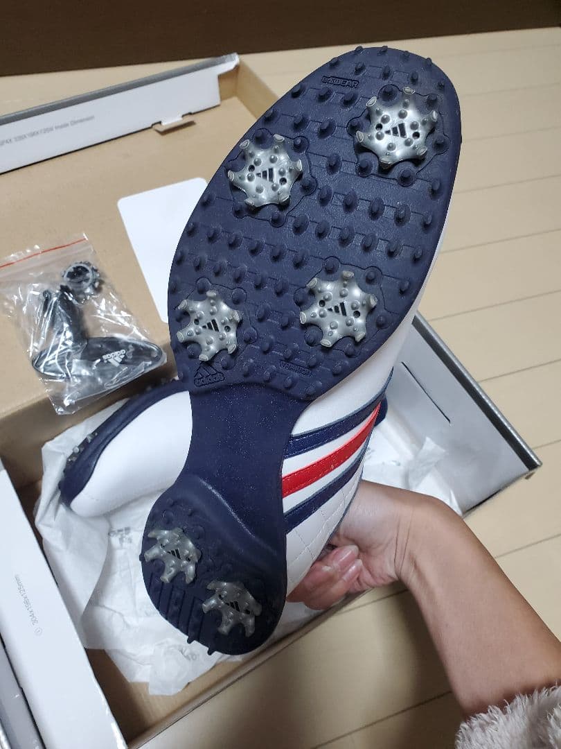 ゴルフシューズ　adidas