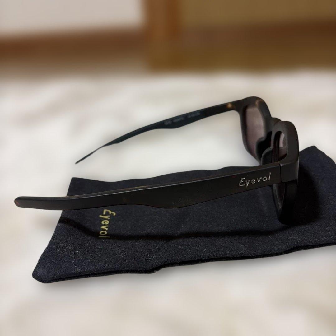 Eyebol サングラス