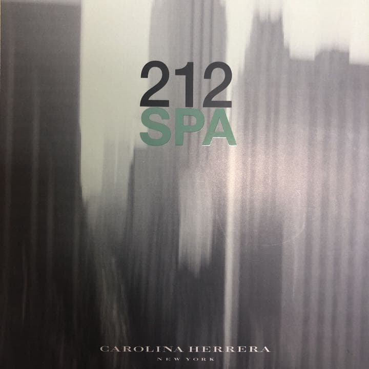 キャロライナヘレラ212香水