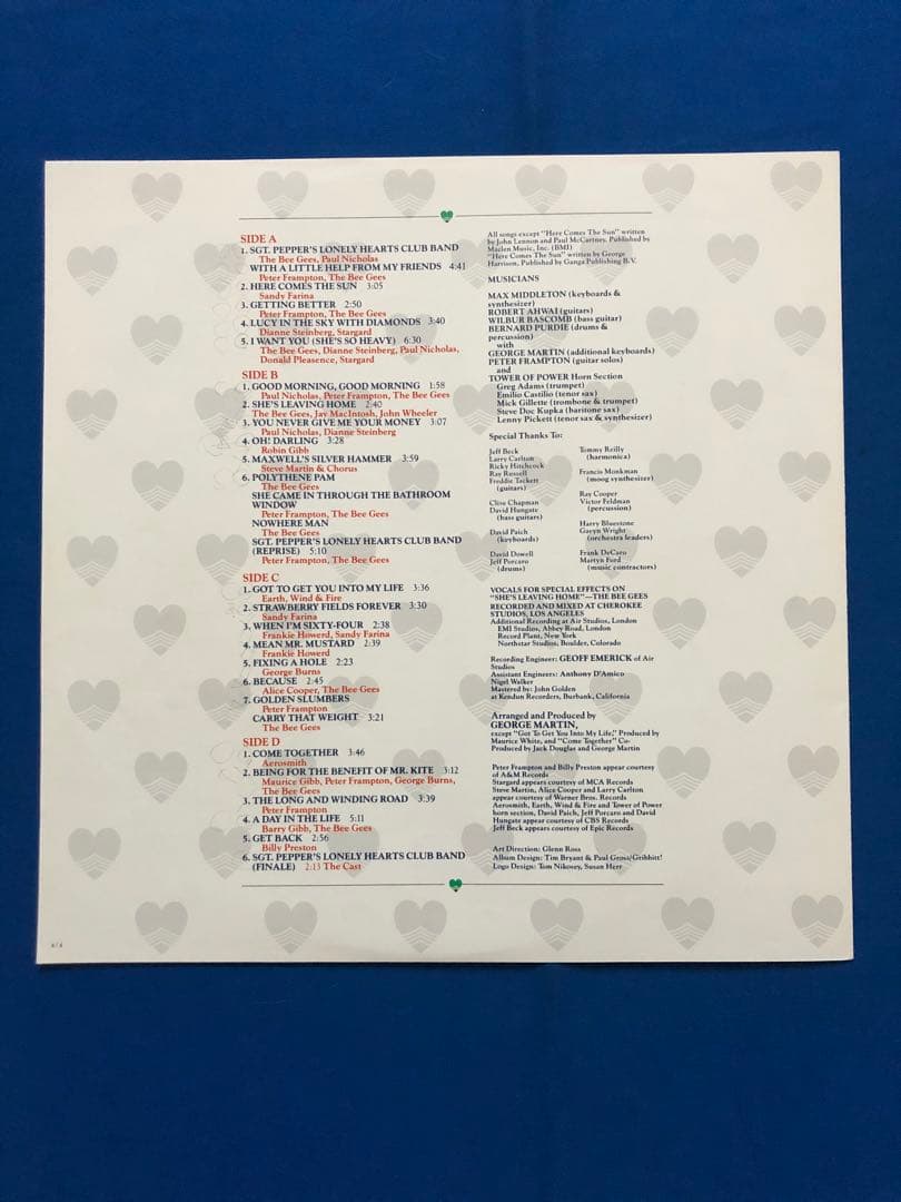 LP♢サージェント・ペパーズ・ロンリー・ハーツ・クラブ・バンドうg4872w42
