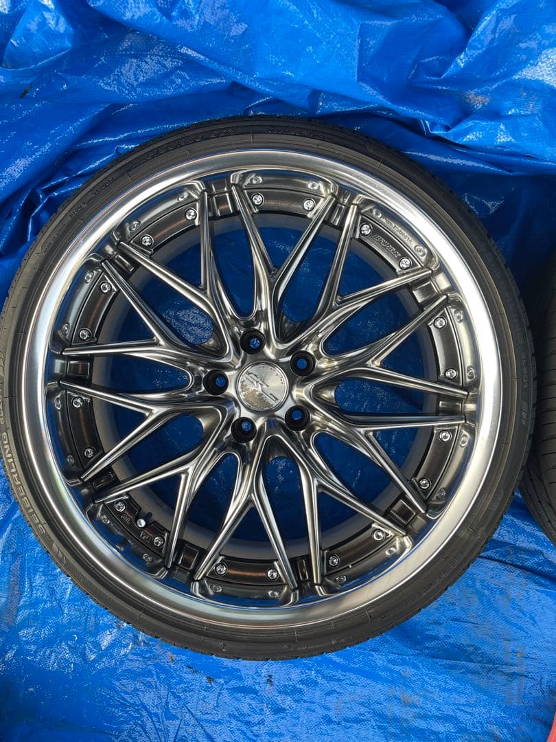 ワーク　シュヴァートクヴェル　メッシュ20インチタイヤ、ホイール一台分