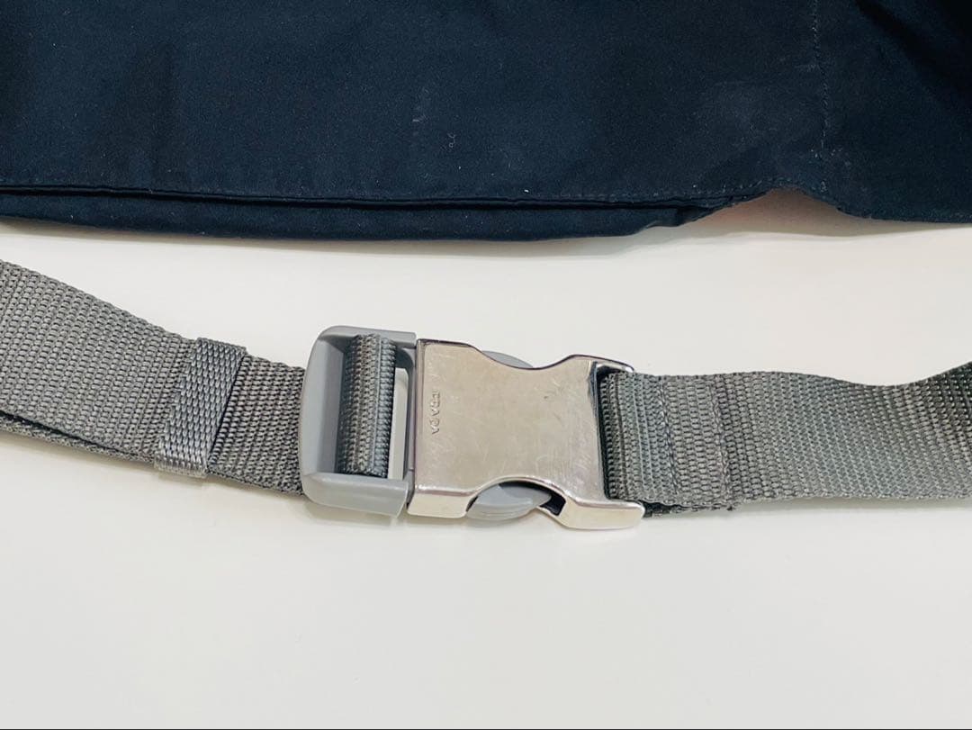 PRADA プラダ　スポーツ ボディバッグ ウエストポーチ　ブラック