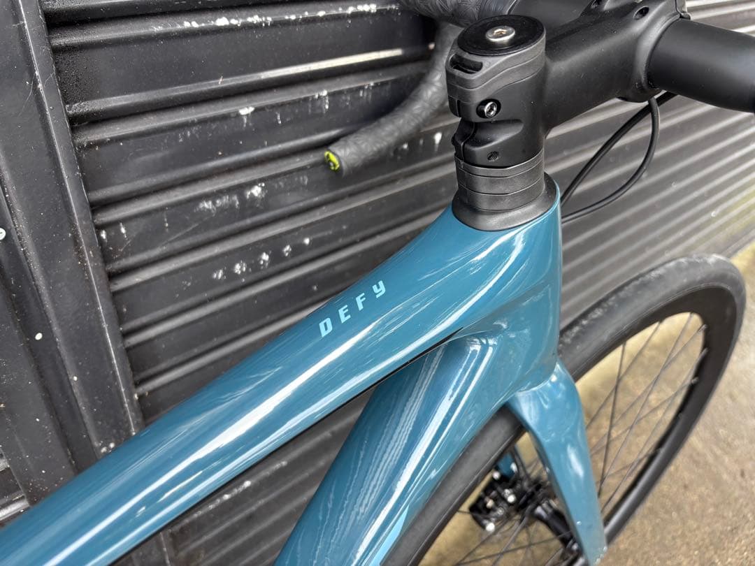 送料込 GIANT Defy Advanced 2 2022 Sサイズ