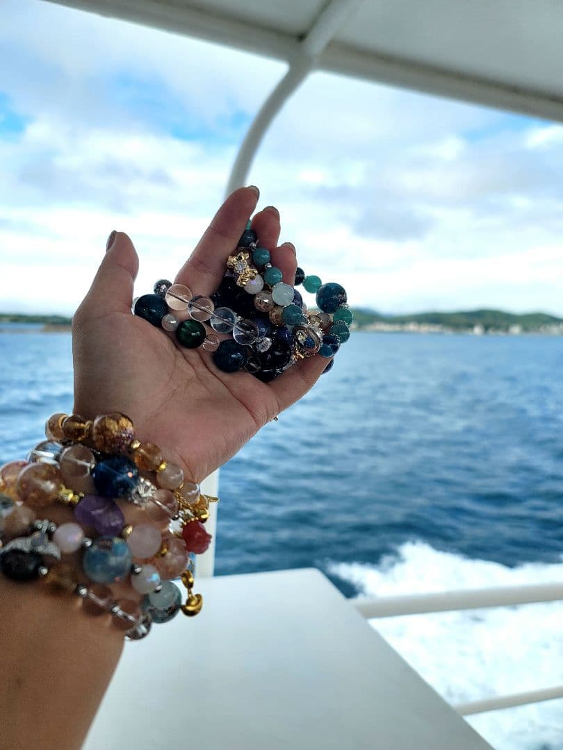 人生を輝かせ前へ進む守護シマエナガグラデーションオルゴブレスレット