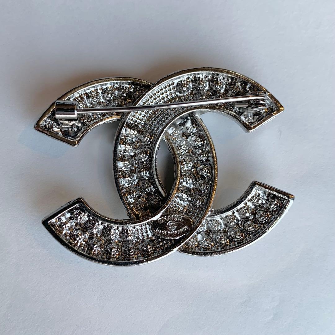 シャネル　CHANEL シルバー　ストーン　ブローチ