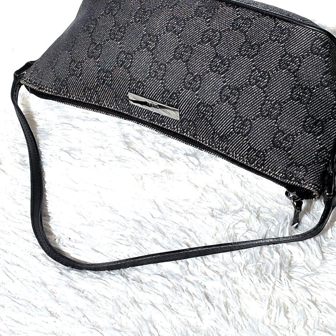 【美品】グッチ　アクセサリーポーチ　GGキャンバス　デニム調　07198　グレー