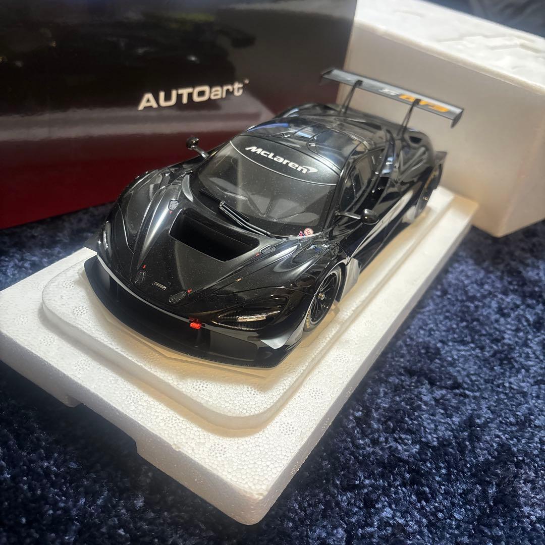 AUTOart McLaren 720S GT3 ブラック 1/18