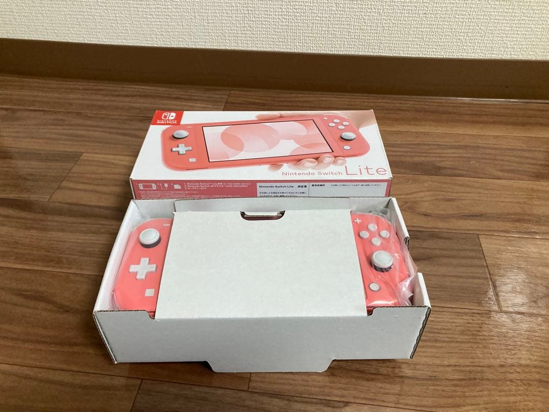 【新品未使用】Switchライト 本体 コーラル