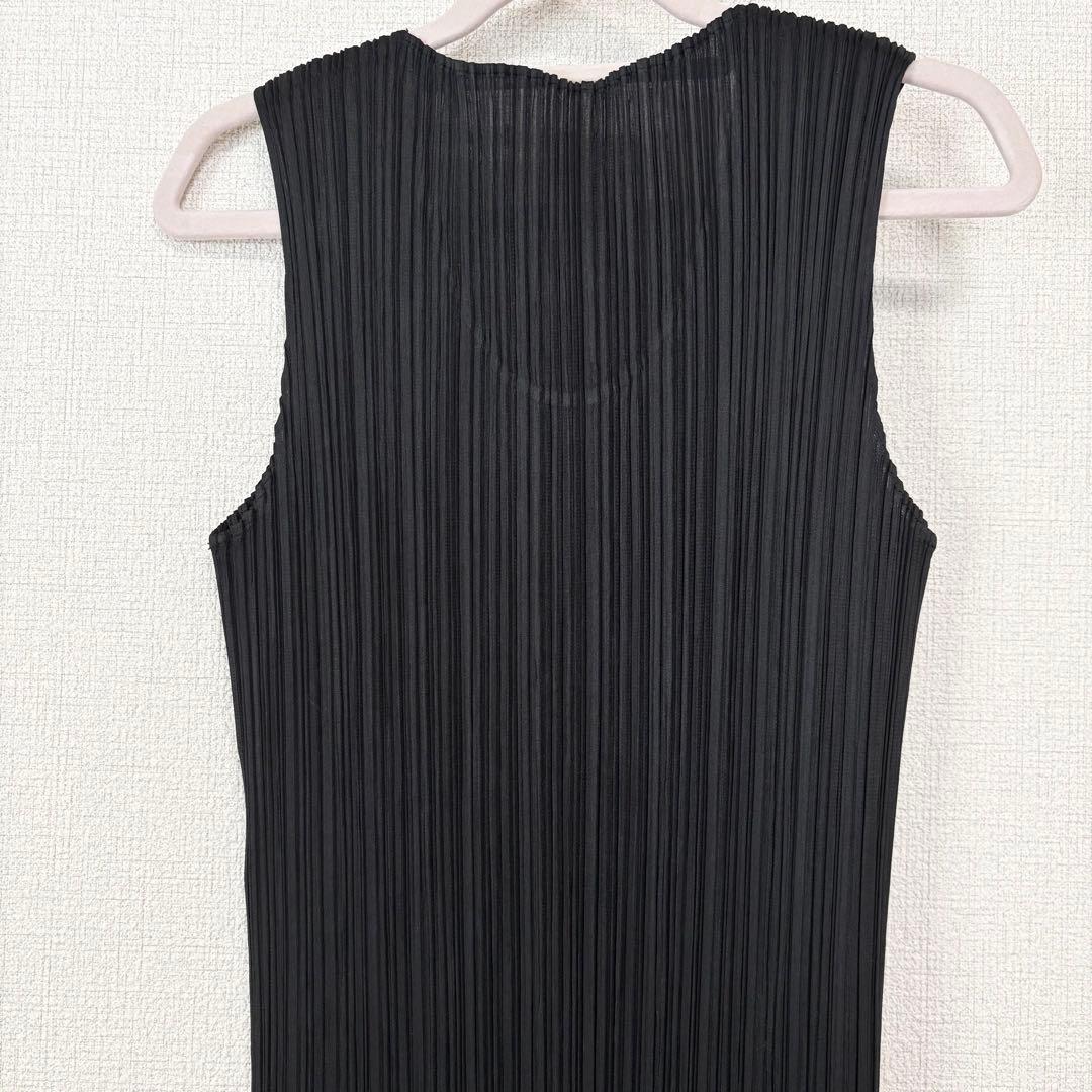 美品　プリーツプリーズ　ロングワンピース　スリット　ブラック　サイズ2