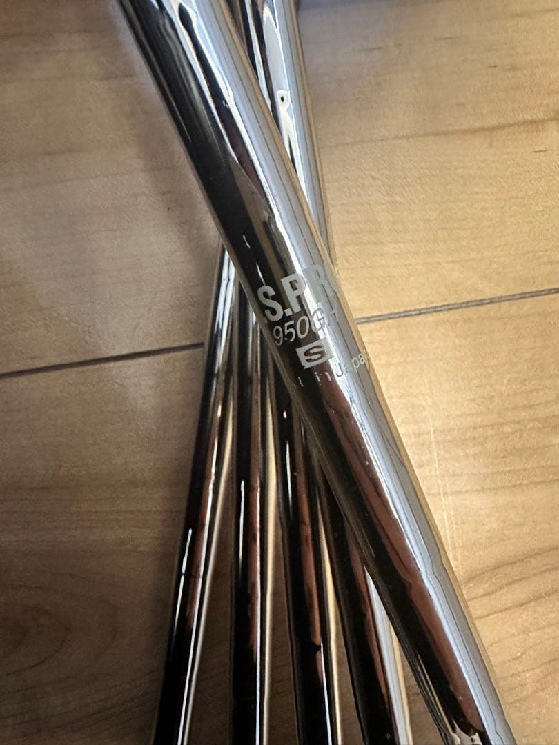 【TORNEKO】ROMARO Ray V FORGED アイアンセット