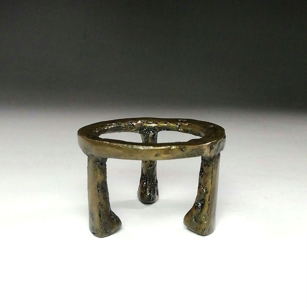 Ｓ７９５　蓋置　『唐銅　五徳』『金谷浄雲作』　共箱　茶道具