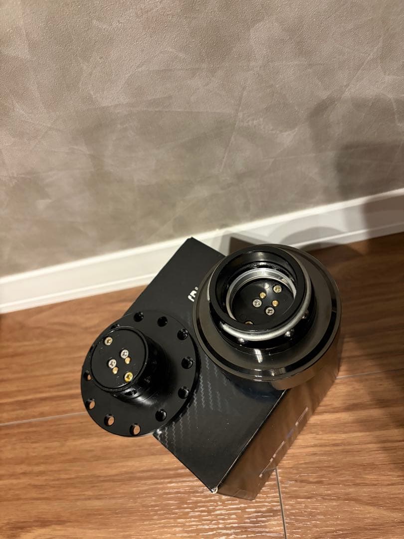 NRG クイックリリース　ステアリング　ブラック チンと鳴るバージョン