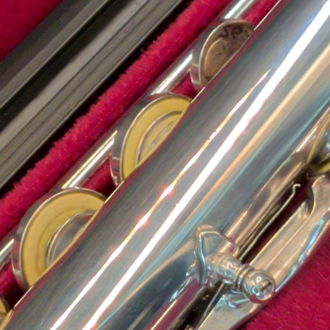 フルート　調整済　ヤマハ　YFL211S（Eメカ.銀メッキ仕様）