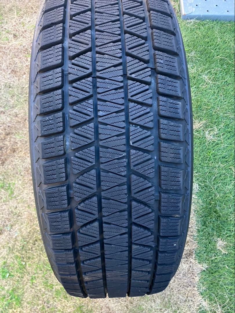 レクサスNX RXスタッドレスタイヤホイール 235/60/18ブリヂストン