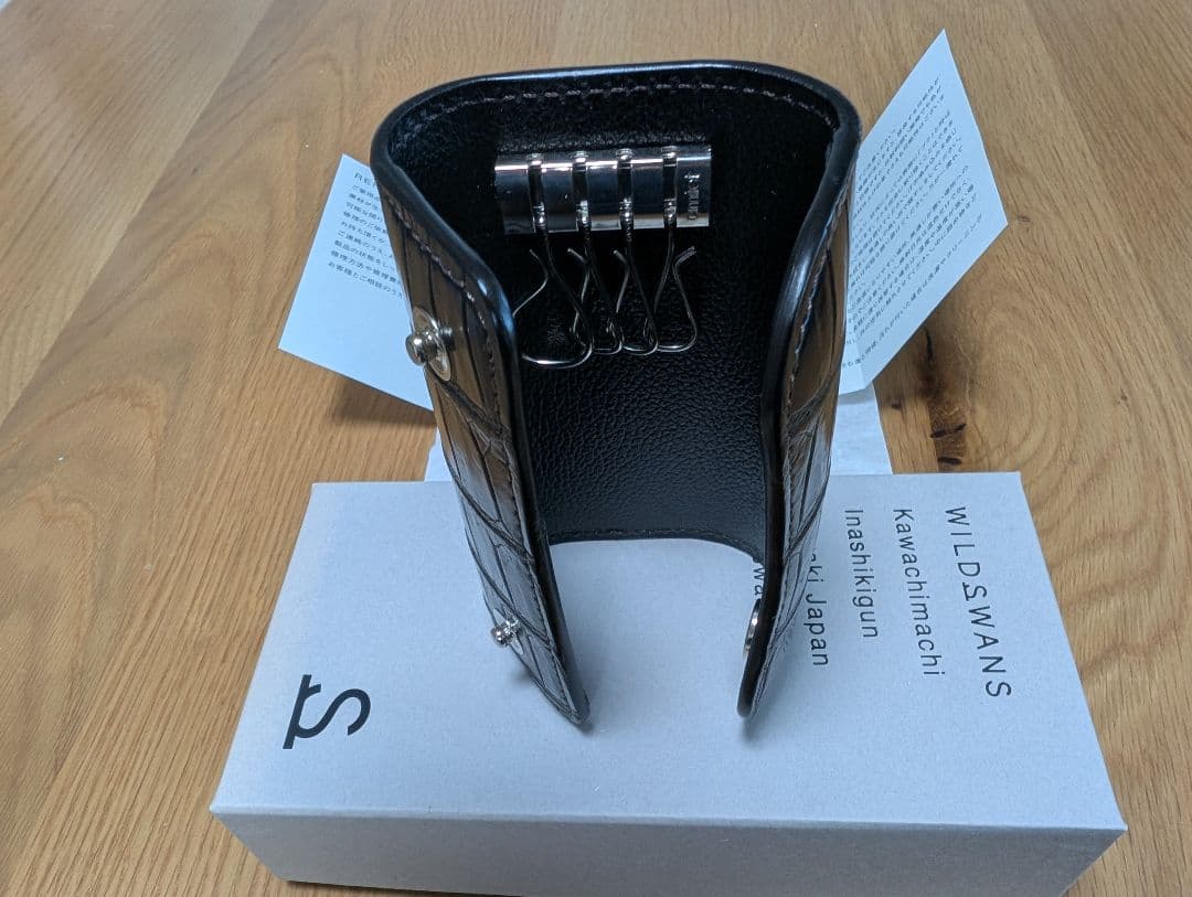 【日曜日まで限定価格】ワイルドスワンズ　クリッパーIII　クロコダイル