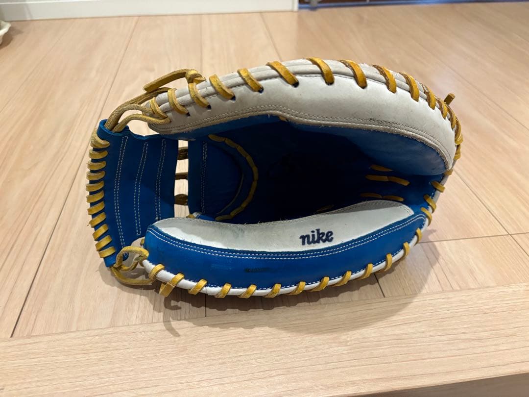 Nike 軟式グローブ 青/白/黄