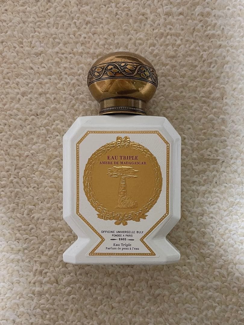 オフィシーヌ・ユニヴェルセル・ビュリー／香水／アンブル・ドゥ・マダカスカル