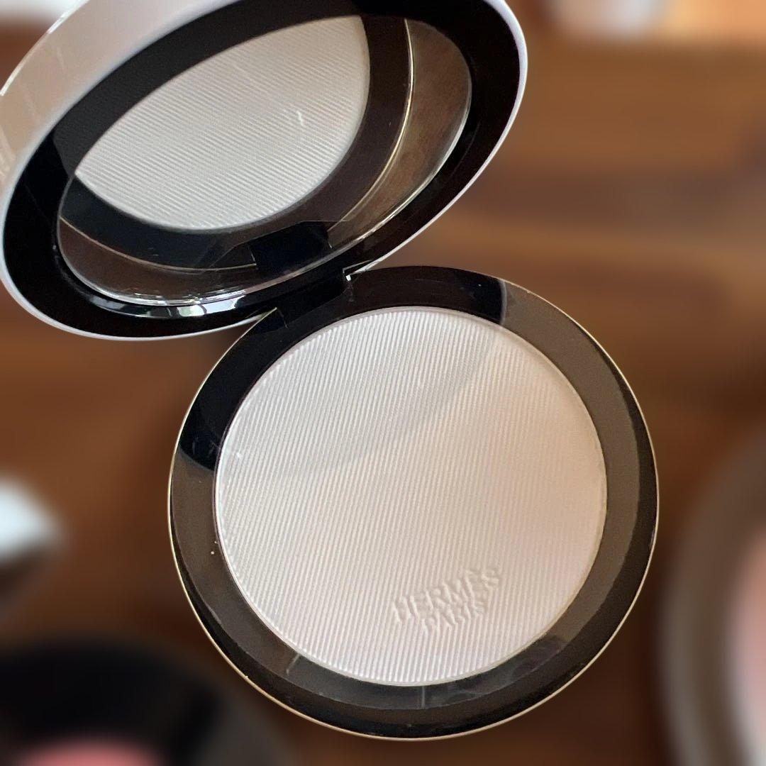 新品未使用⭐︎エルメス　フェイスパウダー　チーク　アイシャドウ　メイクアップセット